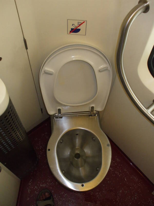Belgian Thalys high-speed train toilet.