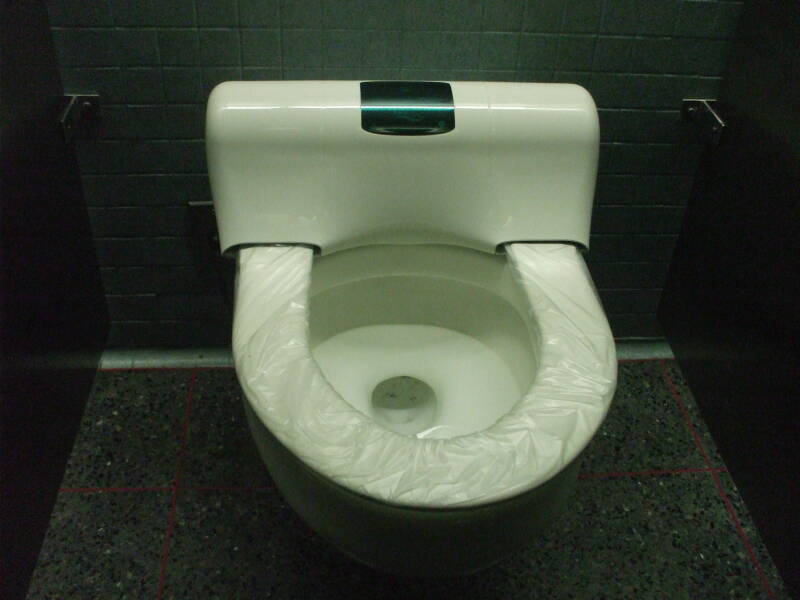 Uncomfortable toilet at O'Hare Airport in Chicago