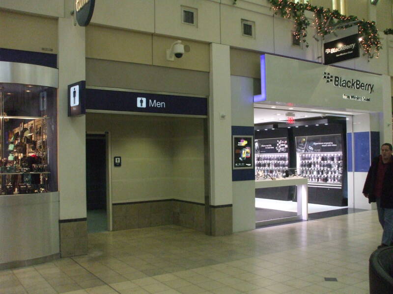 Entry to men's restroom where U.S. Senator Larry Craig was arrested at Minneapolis-St Paul International Airport (MSP).