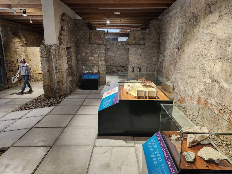 Almohad era Entry hall.