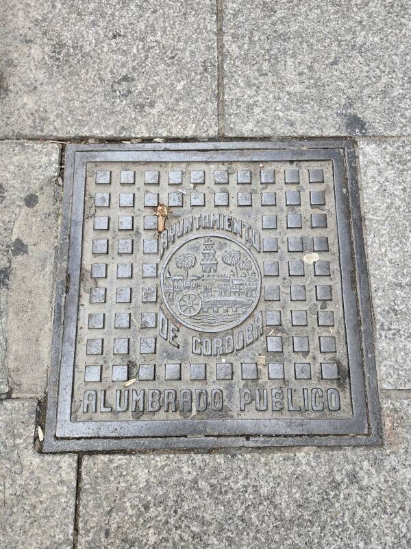 Steel utility cover of Córdoba.