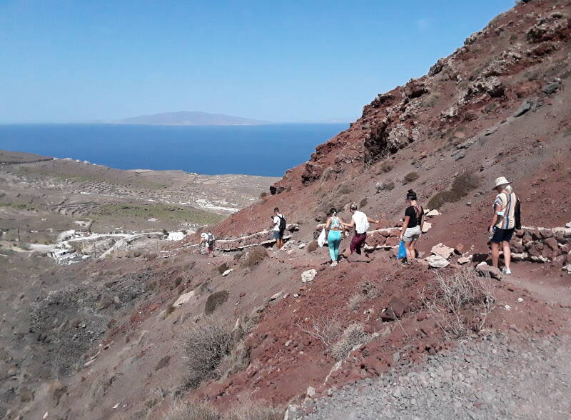 Path along the caldera rim between Fira and Oia on Santorini.