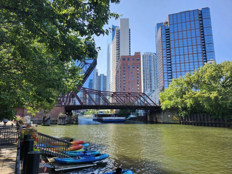 Kinzie Street Bridge over the North Branch of the Chicago River.