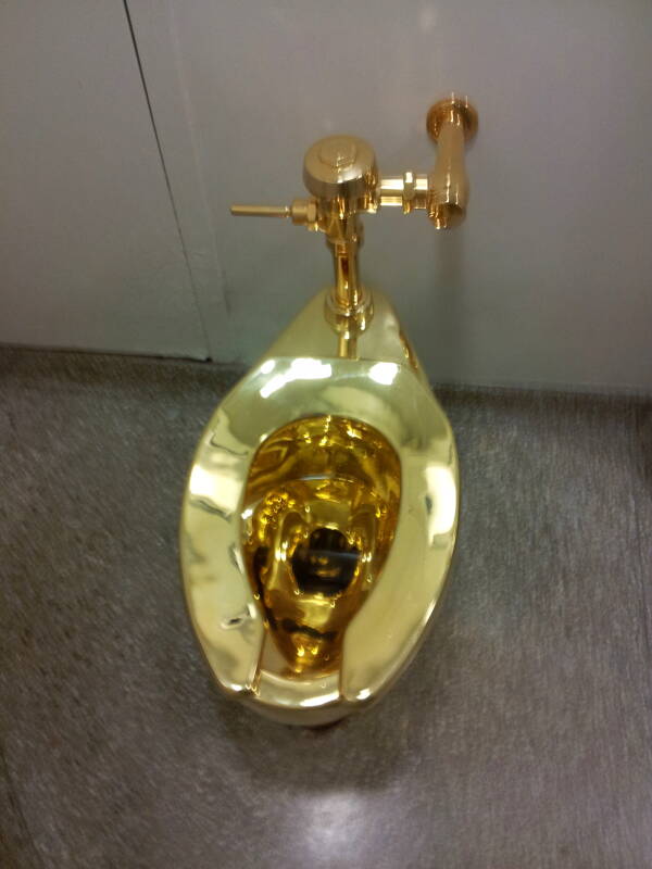 Fully Functional Gold Toilet To Be Installed At US Museum