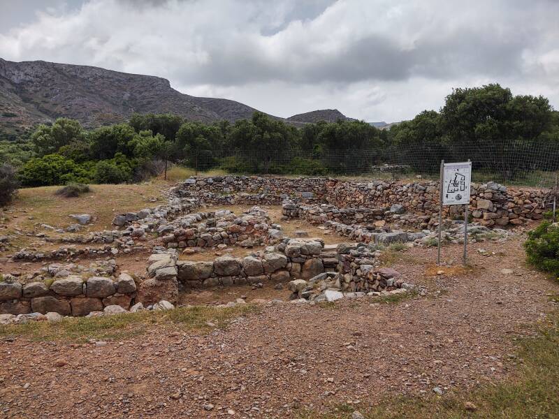 House N in the Minoan port city of Roussolakkos.