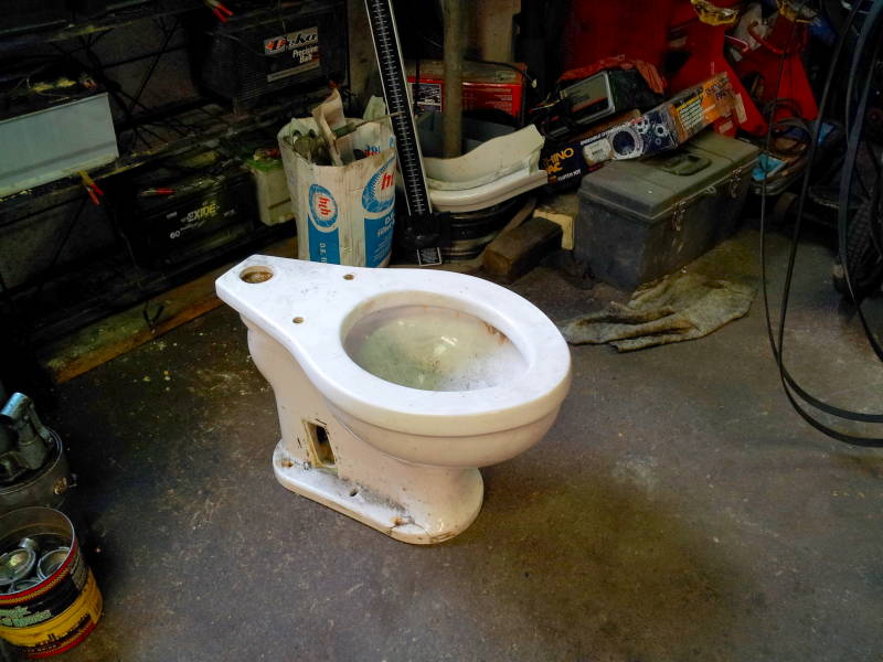 The toilet or head from the Adolf Hitler's state yacht, languishing in a New Jersey repair garage.