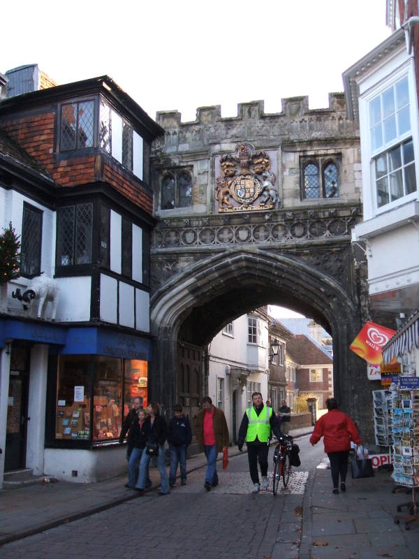 Gate through the old wall of Salisbury