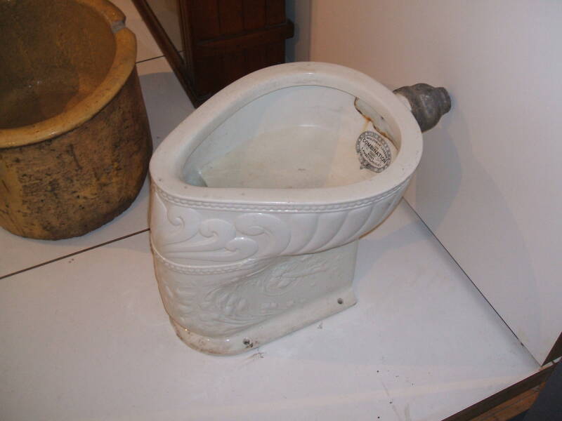 19th century Scottish porcelain toilet, in the National Museum in Edinburgh.