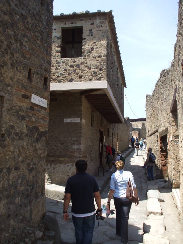 Exterior of the Lupanaro, a Roman brothel at Pompeii.